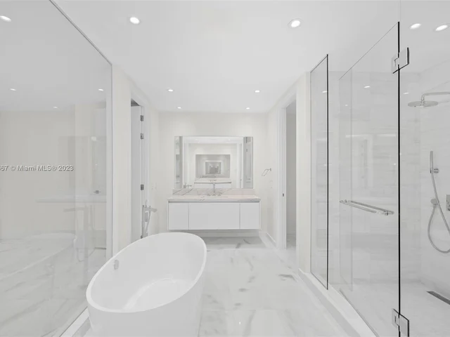 700 NE 26th Ter # 3903, Miami FL 33137