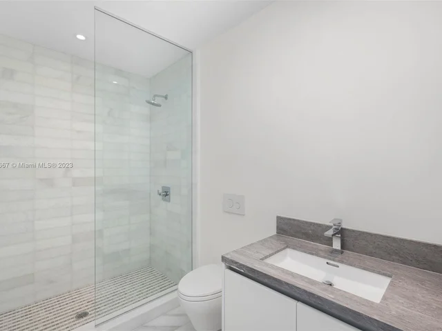 700 NE 26th Ter # 3903, Miami FL 33137