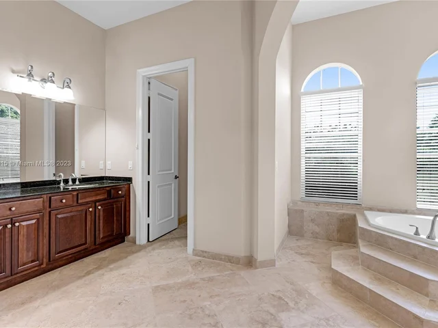 31205 SW 213th Ave, Homestead FL 33030