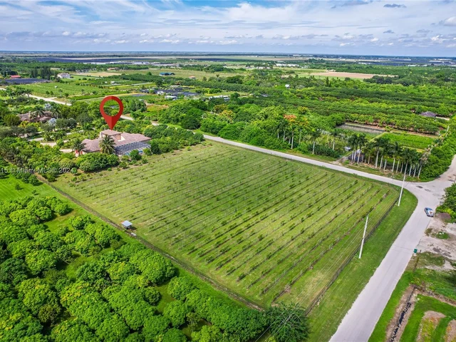 31205 SW 213th Ave, Homestead FL 33030