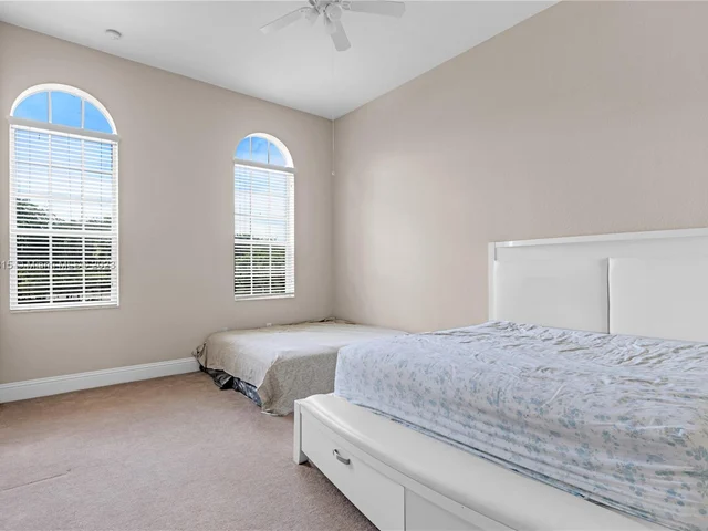 31205 SW 213th Ave, Homestead FL 33030