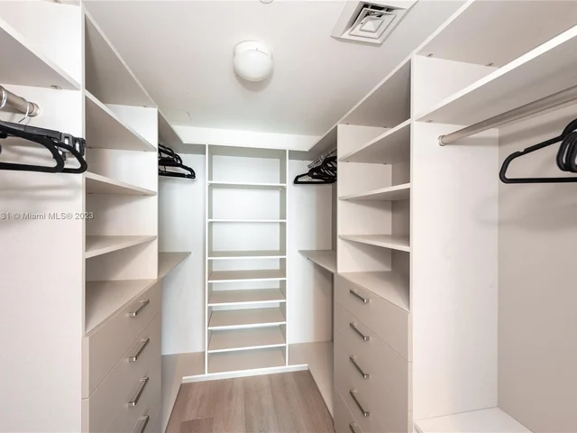 360 Ocean Dr # 904S, Key Biscayne FL 33149