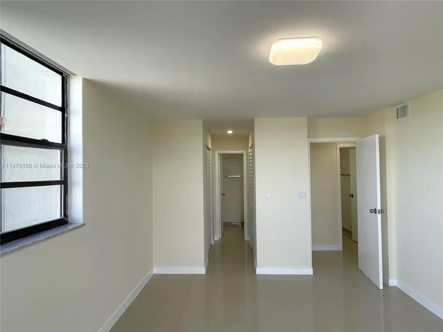 16851 NE 23rd Ave # 521, North Miami Beach FL 33160