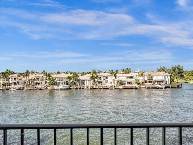 1400 S Ocean Dr # 406, Hollywood FL 33019