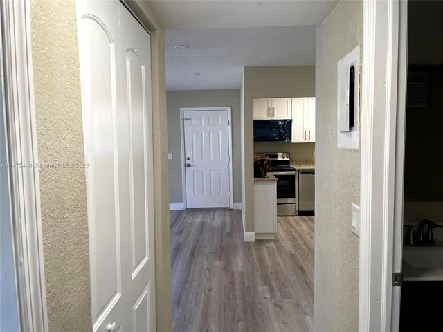 400 NW 65th Ave # 120, Margate FL 33063