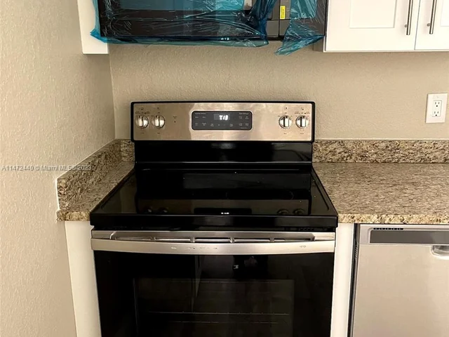 400 NW 65th Ave # 120, Margate FL 33063