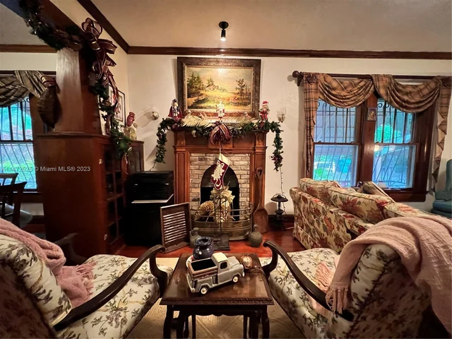 15850 SW 232nd St, Miami FL 33170