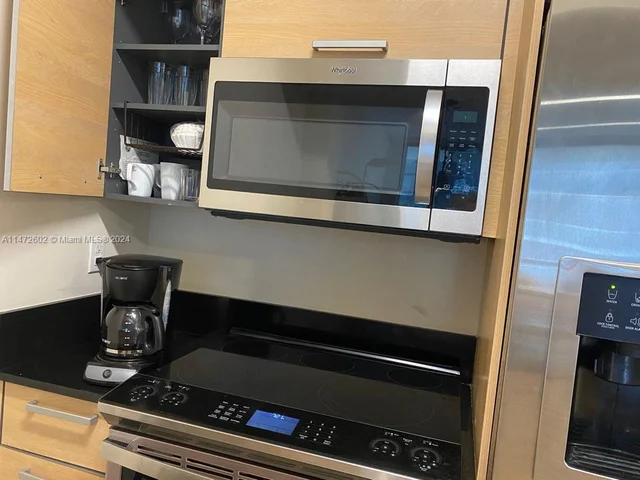 18683 Collins Ave # 2009, Sunny Isles Beach FL 33160