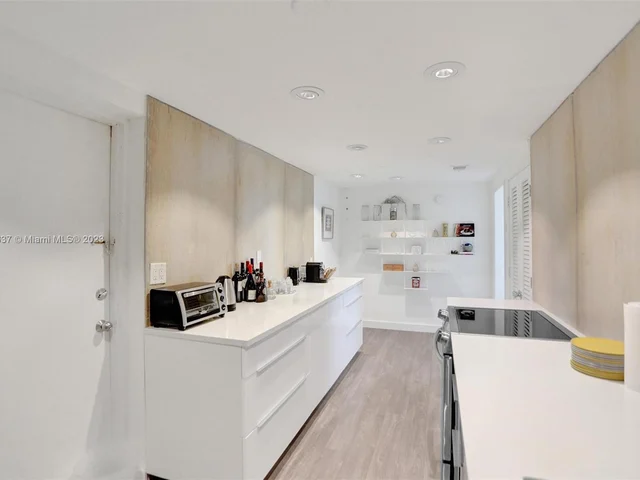 1151 N Fort Lauderdale Beach Blvd # 6B, Fort Lauderdale FL 33304