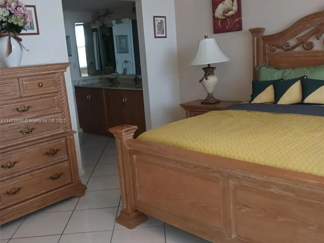 1100 Colony Point Cir # 101, Pembroke Pines FL 33026