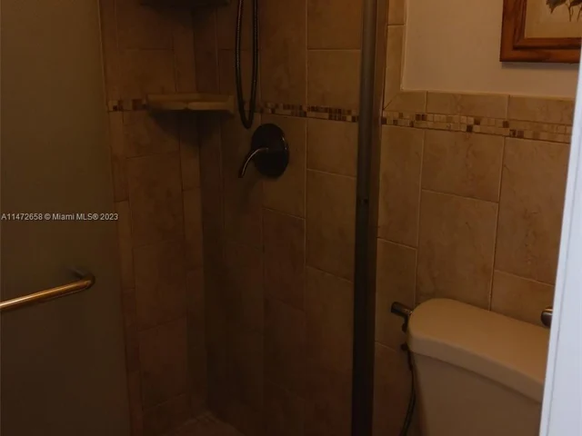 1100 Colony Point Cir # 101, Pembroke Pines FL 33026