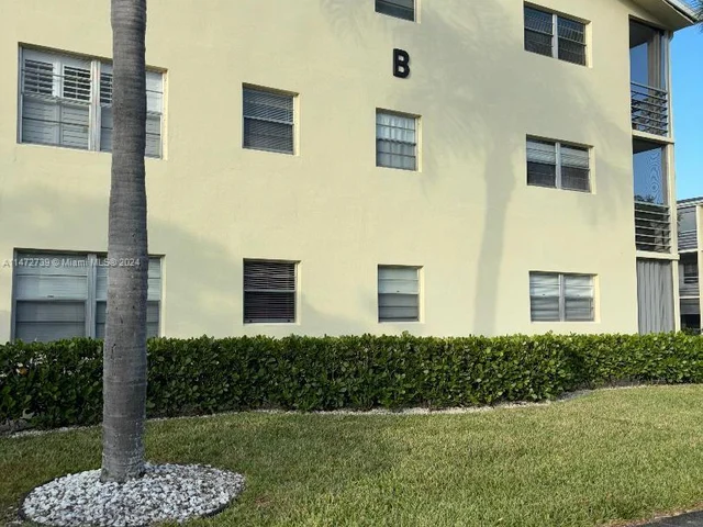 70 Dorset B # 70, Boca Raton FL 33434