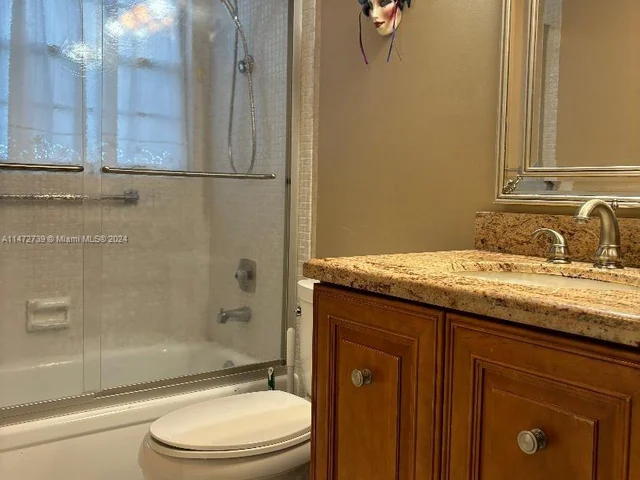 70 Dorset B # 70, Boca Raton FL 33434