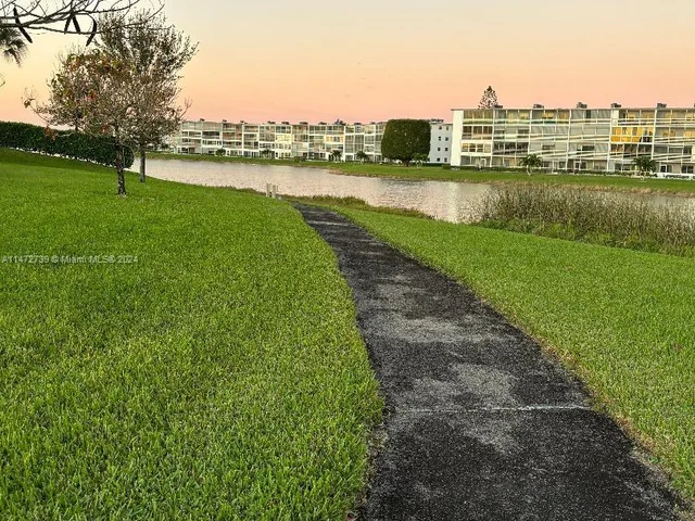 70 Dorset B # 70, Boca Raton FL 33434