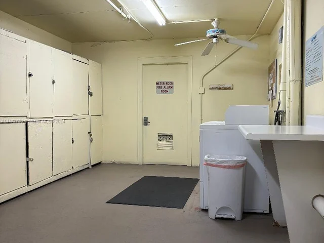 70 Dorset B # 70, Boca Raton FL 33434