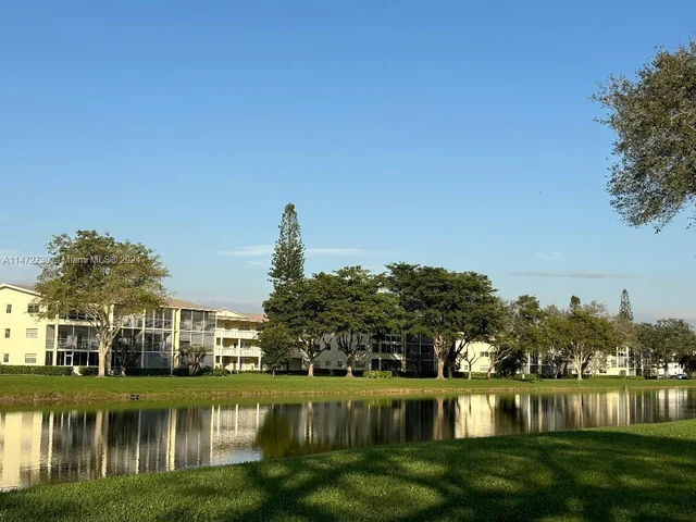 70 Dorset B # 70, Boca Raton FL 33434