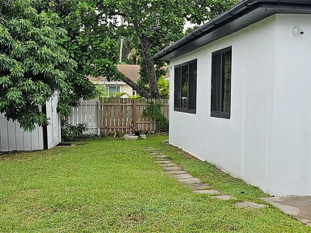 3392 NW 63rd St, Fort Lauderdale FL 33309