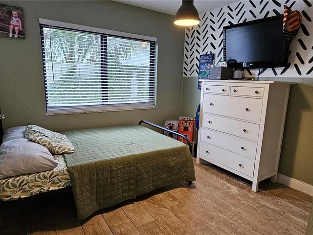 3392 NW 63rd St, Fort Lauderdale FL 33309