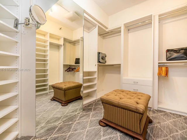 3530 Mystic Pointe Dr # 2915, Aventura FL 33180