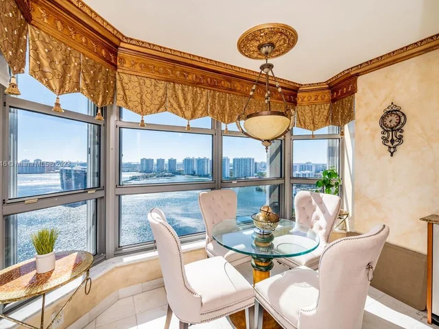 3530 Mystic Pointe Dr # 2915, Aventura FL 33180