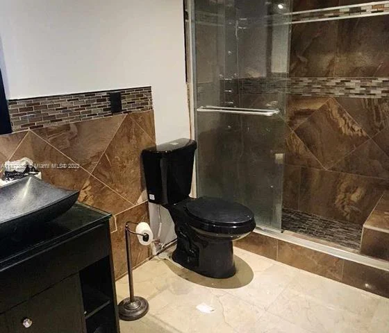 17900 N Bay Rd # 601, Sunny Isles Beach FL 33160