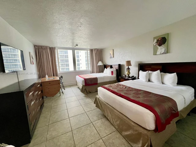 19201 Collins Ave # 828, Sunny Isles Beach FL 33160