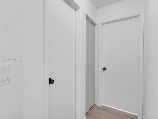 8721 Wiles Rd # 103, Coral Springs FL 33067