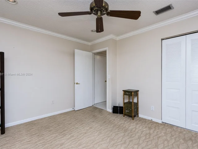 8566 Casa Del Lago # H, Boca Raton FL 33433