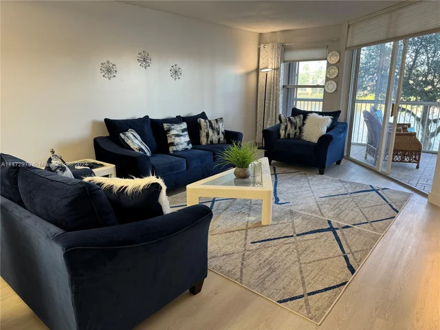 7736 Granville Dr # 205, Tamarac FL 33321