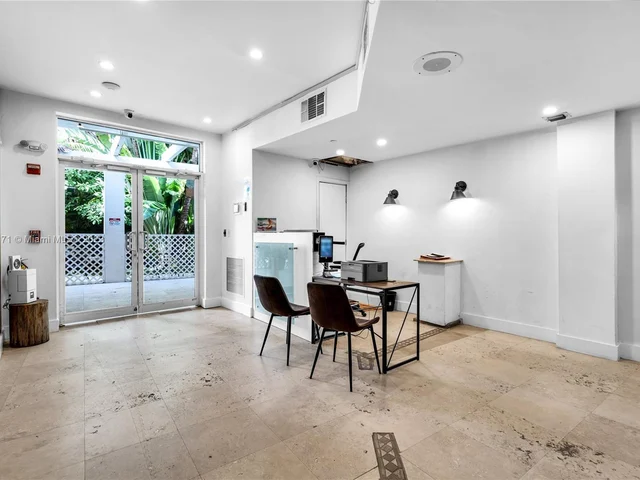 100 Collins Ave # 203, Miami Beach FL 33139