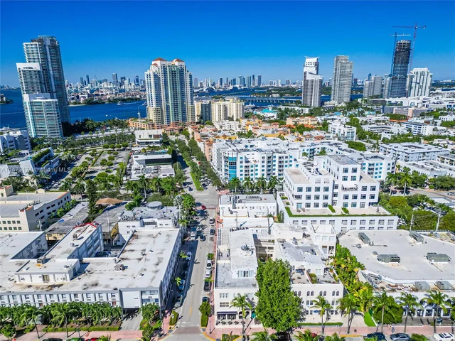 100 Collins Ave # 203, Miami Beach FL 33139