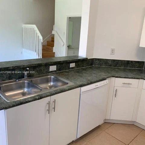 10913 SW 244th Ter # 10913, Homestead FL 33032