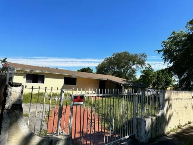 19661 NE 10th Pl, Miami FL 33179