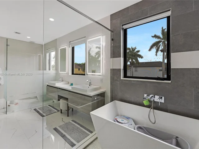 1020 SW 149th Path, Miami FL 33194