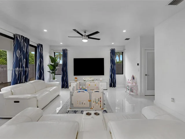 1020 SW 149th Path, Miami FL 33194