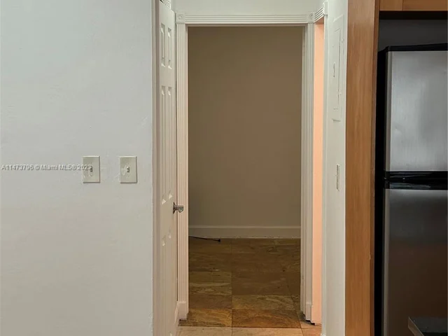 8011 Abbott Ave # 1, Miami Beach FL 33141