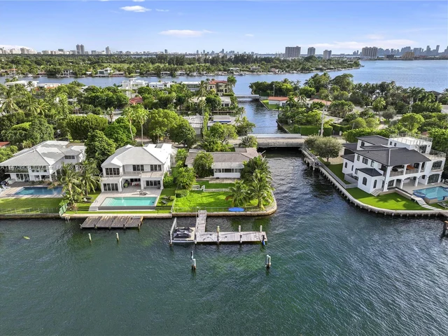 1885 Cleveland Rd, Miami Beach FL 33141