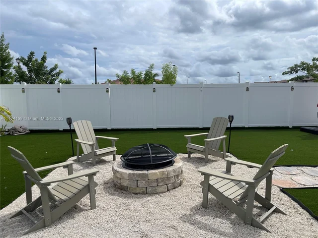 3465 W 110th Ter, Hialeah FL 33018