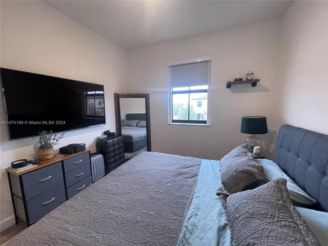 3465 W 110th Ter, Hialeah FL 33018