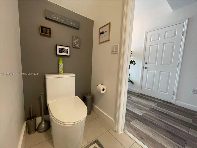 3465 W 110th Ter, Hialeah FL 33018