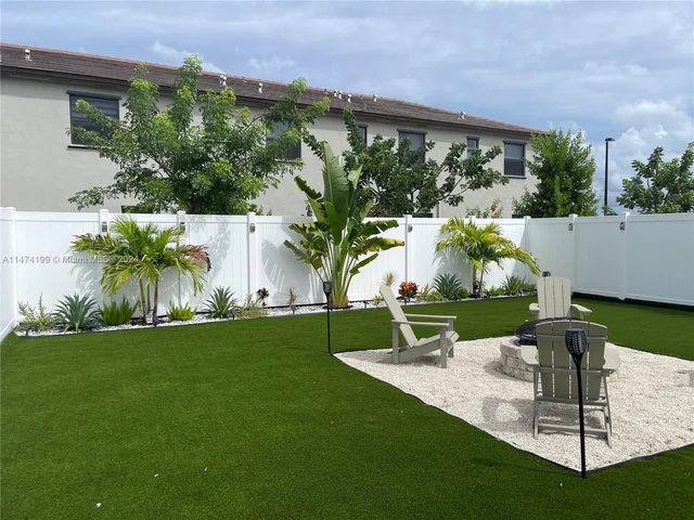 3465 W 110th Ter, Hialeah FL 33018