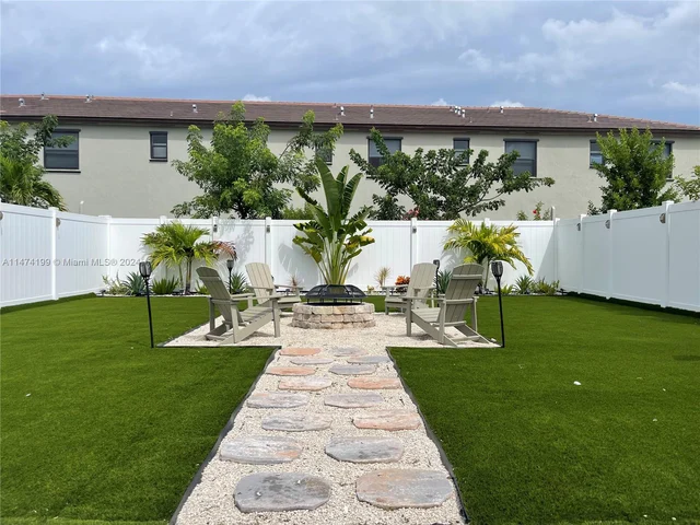 3465 W 110th Ter, Hialeah FL 33018