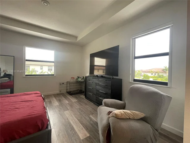 3465 W 110th Ter, Hialeah FL 33018