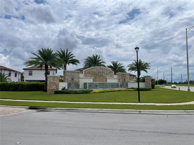 3465 W 110th Ter, Hialeah FL 33018