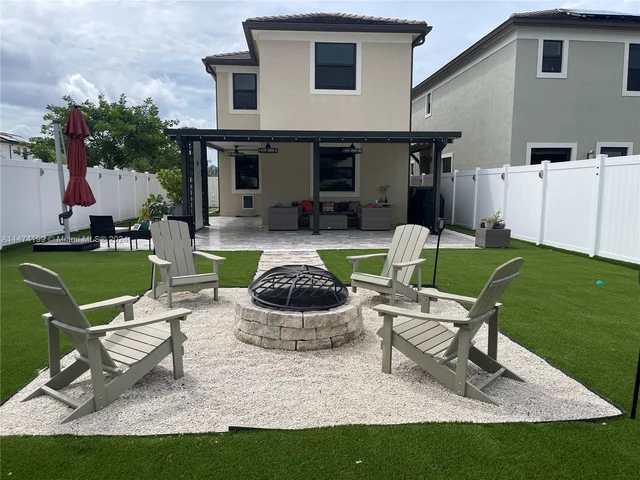 3465 W 110th Ter, Hialeah FL 33018