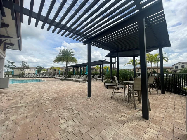 3465 W 110th Ter, Hialeah FL 33018