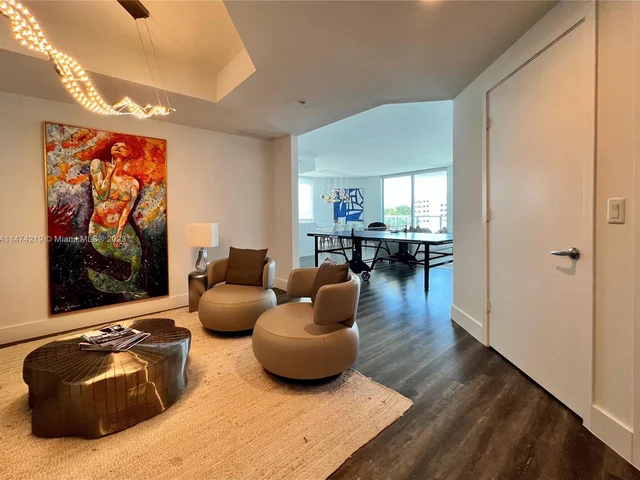 17111 Biscayne Blvd # 401, North Miami Beach FL 33160