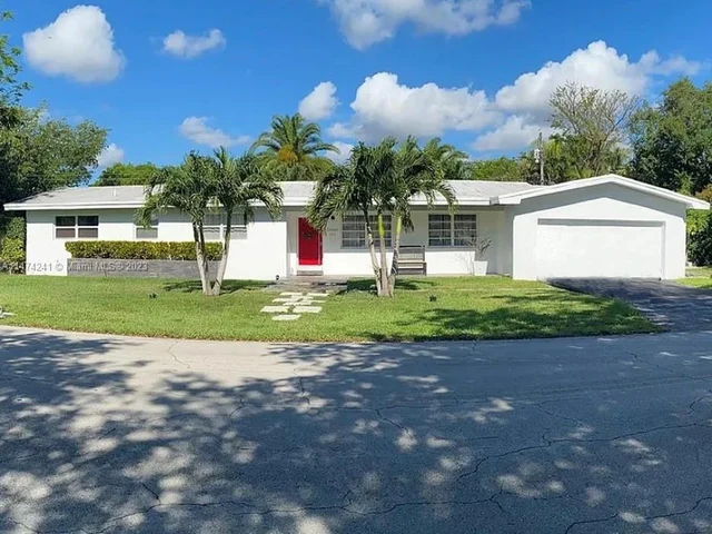 15060 SW 80th Ave, Palmetto Bay FL 33158