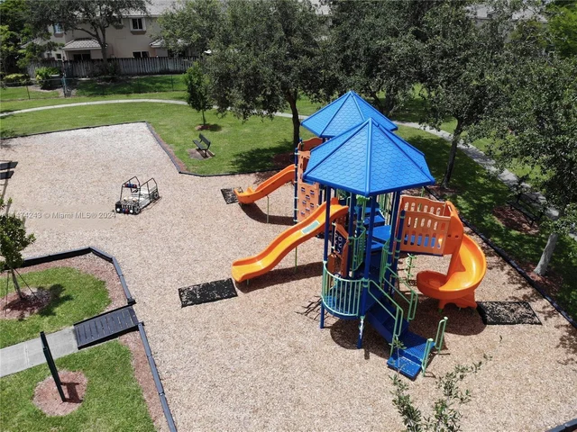 2207 SE 23rd Ave # 2207, Homestead FL 33035