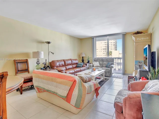 1776 James Ave # 6F, Miami Beach FL 33139